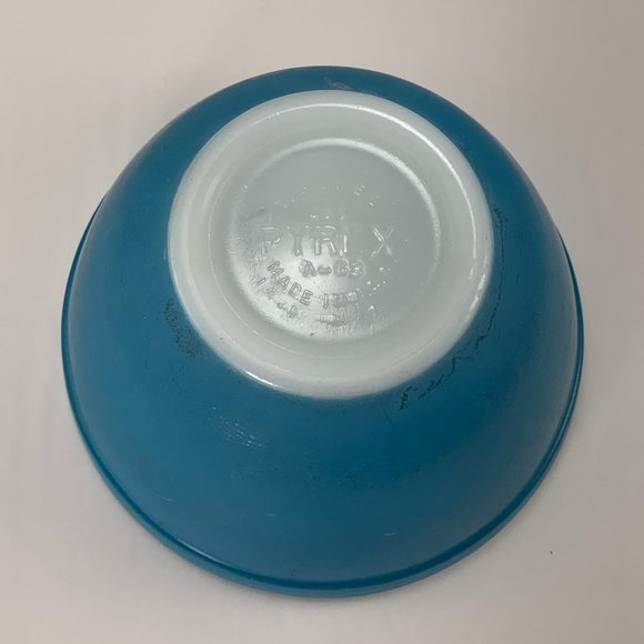 Pyrex 1940's-1950's Primary Color Blue #401 - Picture 6 of 12